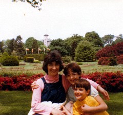 Ruth Dorrough; Kat McDougal; Andy McDougal; Hershey park gardens